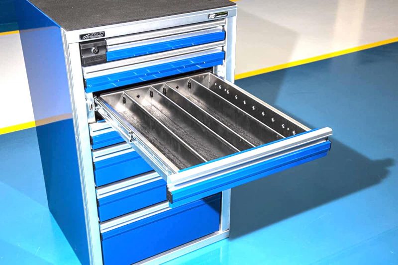 TECH – Drawer Units That Fit Into Your Utility Body