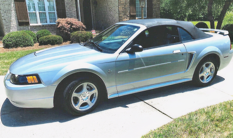 2003 FORD MUSTANG CONVERTIBLE