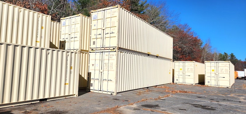 40’ HIGH CUBE CONTAINERS IN STOCK.