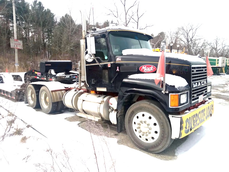 2005 MACK CH613 Tractor