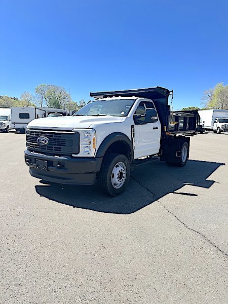 2023 FORD F-600 4X4