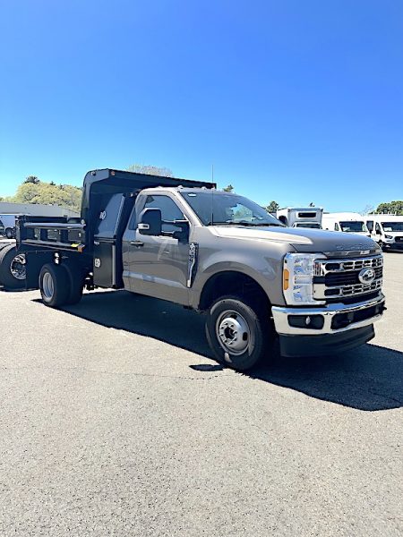 2023 FORD F-350 4X4 DUMP WITH  I-PACK