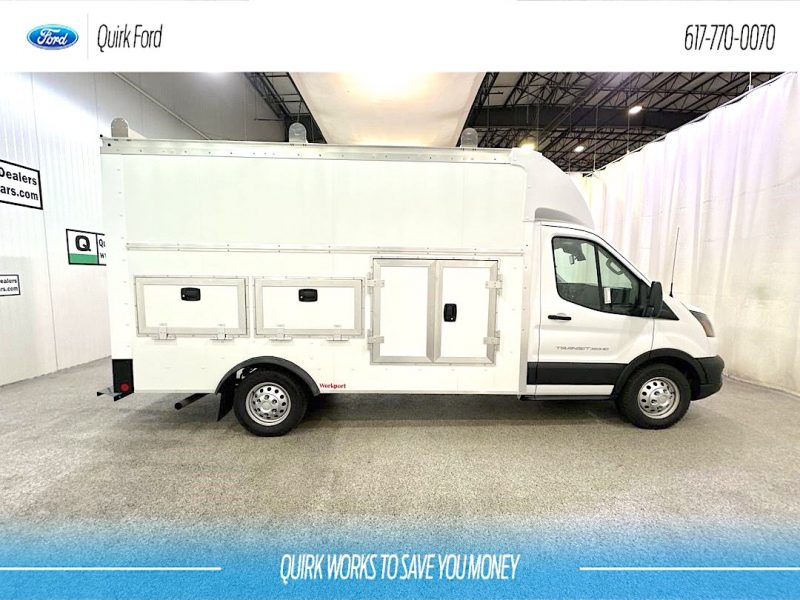 2024 FORD T350HD SERVICE. 12’ Rockport Van Body