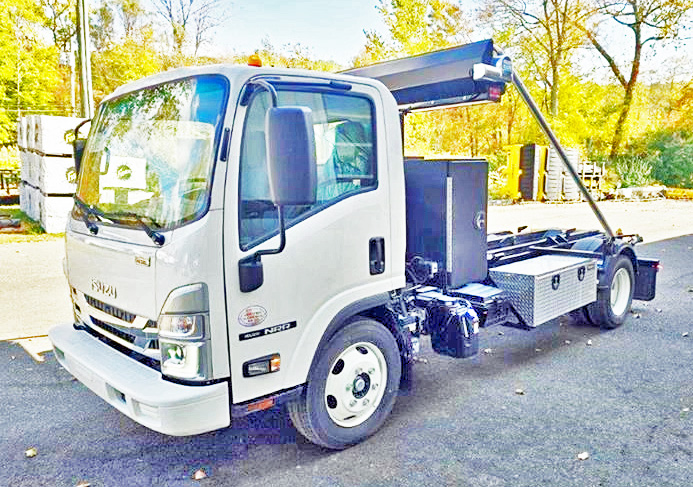 2024 ISUZU NRR DIESEL HOOKLIFT