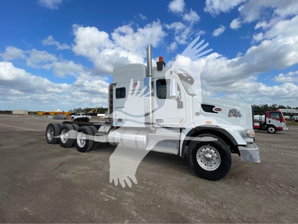 2015-PETERBILT-567-stk335233-1 2015-PETERBILT-567-stk335233-1