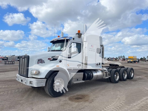 2015 PETERBILT 567 stk#335233 2015 PETERBILT 567 stk#335233