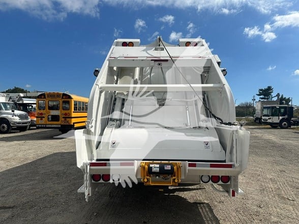 2023-DENNIS-EAGLE-PROVIEW-stk322141-6 2023-DENNIS-EAGLE-PROVIEW-stk322141-6