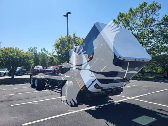 2023-DENNIS-EAGLE-PROVIEW-stk322145-5 2023-DENNIS-EAGLE-PROVIEW-stk322145-5