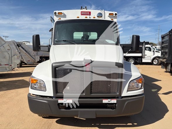 2024 KENWORTH T380 351857