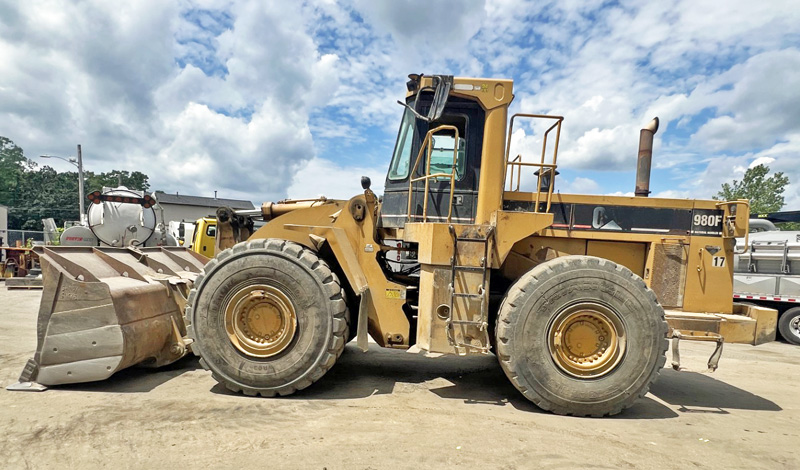 1995 CAT 980F