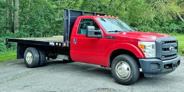 2012 FORD F350 12’ PLATFORM BODY