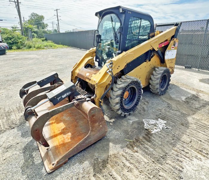 2016 CAT 272D SKID STEER