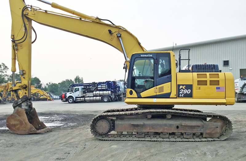 2017 KOMATSU PC290LC-11
