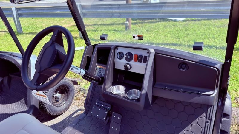 2026 E-Z-GO Express 6 Gas Lifted Platinum