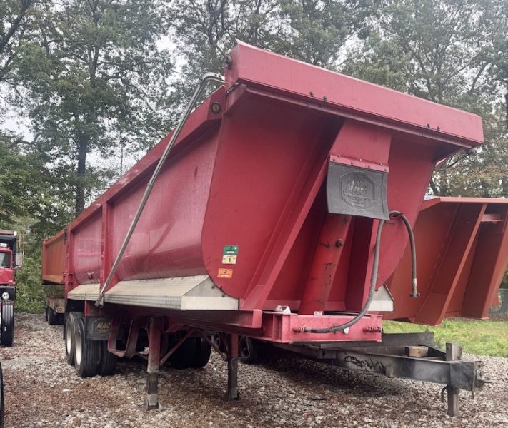 2005 MAC 26’ STEEL DUMP TRAILER