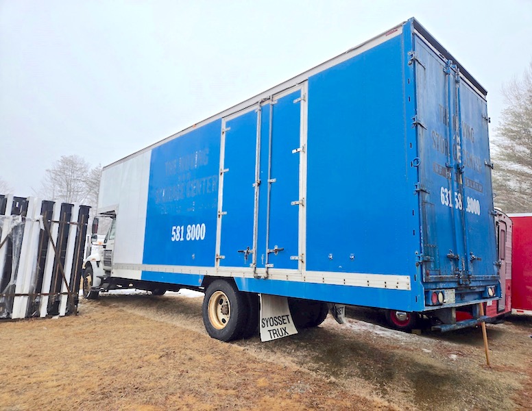 2005 INTERNATIONAL 4200.