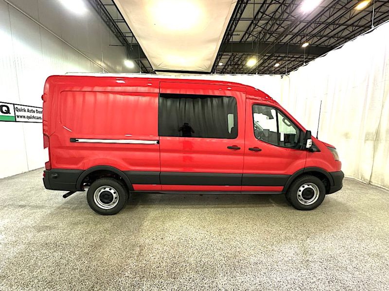 2024 FORD T250 CARGO VAN