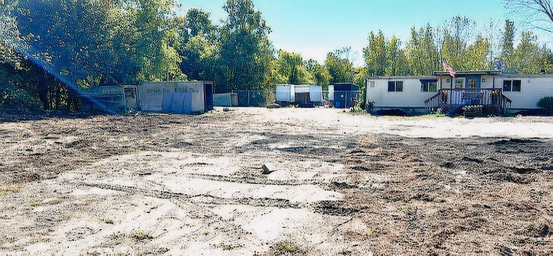 CONTRACTOR YARD FOR RENT