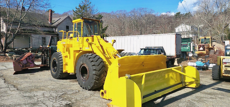 JOHN DEERE 844 LOADER