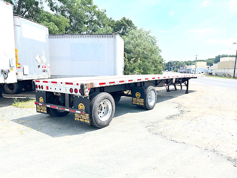 2013 GREAT DANE 48’ FLATBED TRAILER.