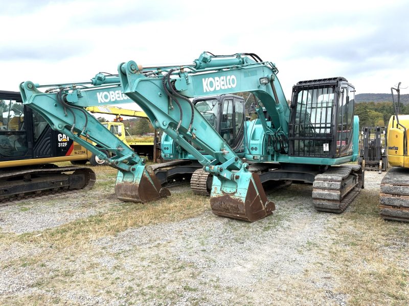 KOBELCO SK135SR