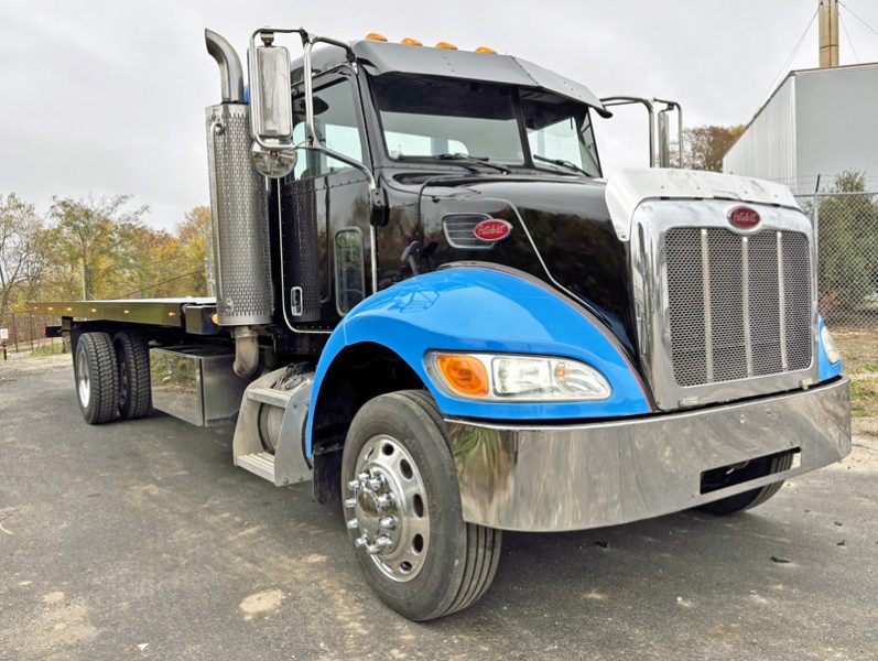 2007 PETERBILT 335 ROLLBACK W/WHEEL LIFT