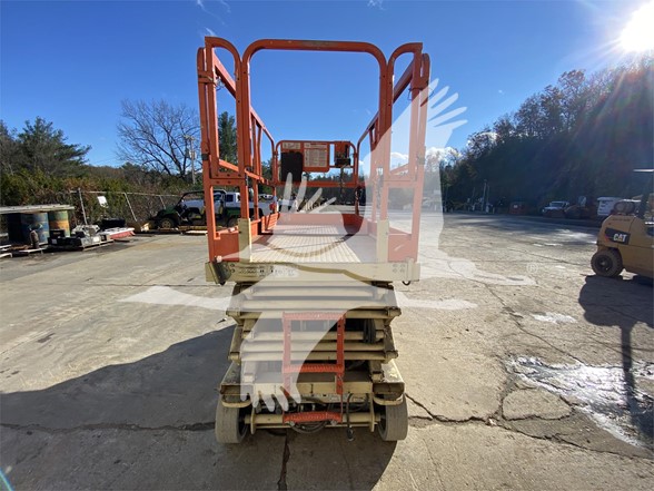 2005-JLG-3.25E05-M5020-2 2005-JLG-3.25E05-M5020-2