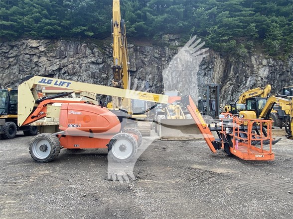 2013-JLG-600AJ-M5420-4 2013-JLG-600AJ-M5420-4