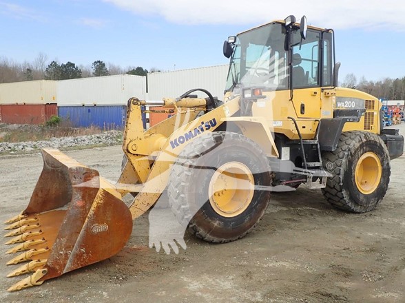 2013 KOMATSU WA200-6 L5107 2013 KOMATSU WA200-6 L5107