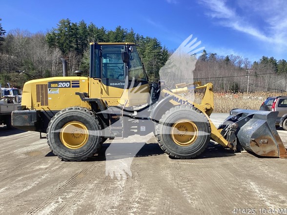 2017-KOMATSU-WA200-7-L5082-4 2017-KOMATSU-WA200-7-L5082-4