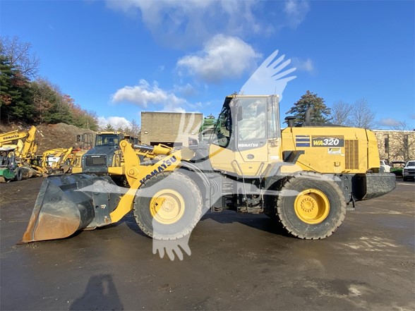 2018 KOMATSU WA320-8 L5238 2018 KOMATSU WA320-8 L5238