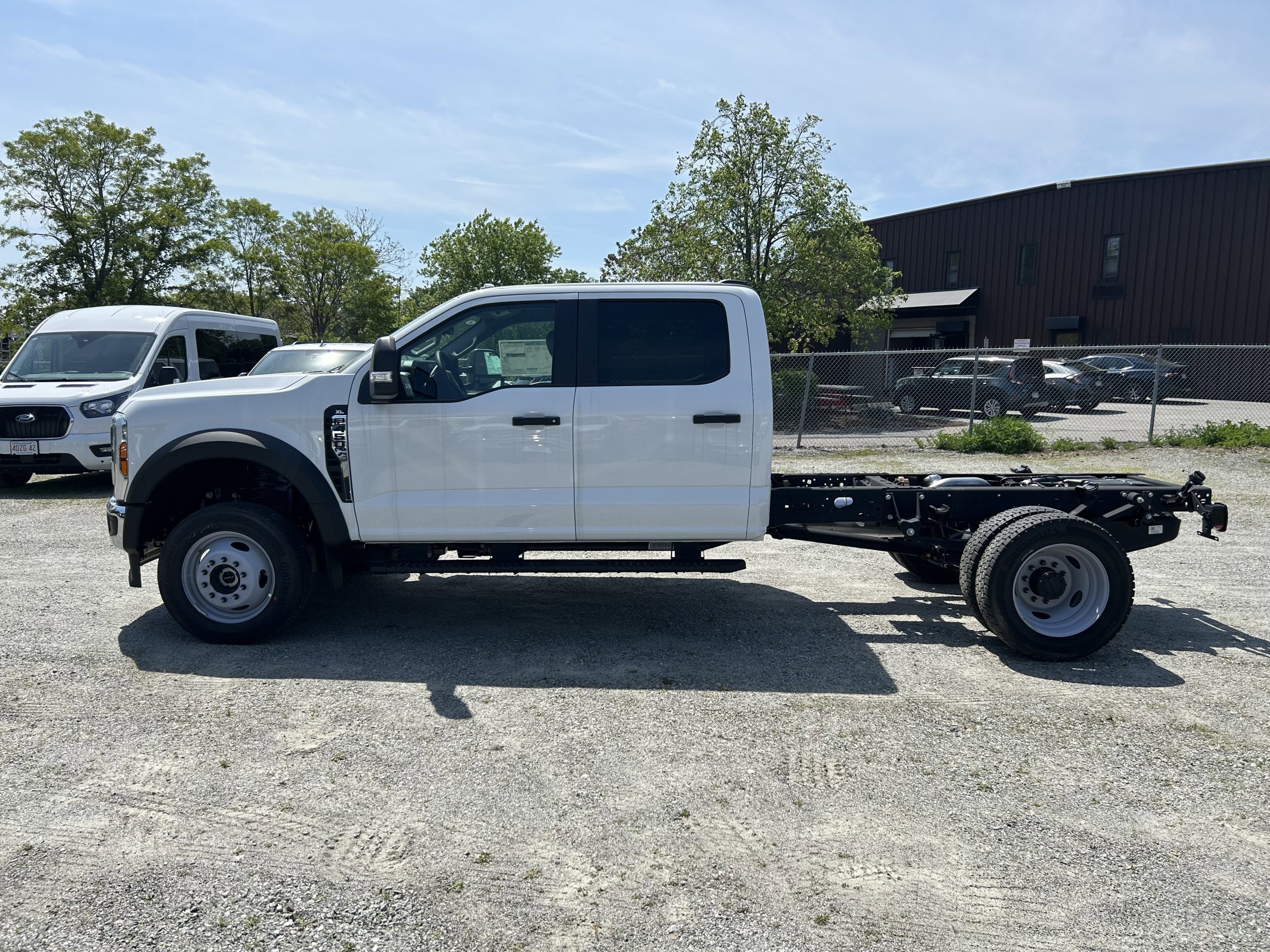 2024-Ford-Super-Duty-F-450-DRW-stk24358-7 2024-Ford-Super-Duty-F-450-DRW-stk24358-7