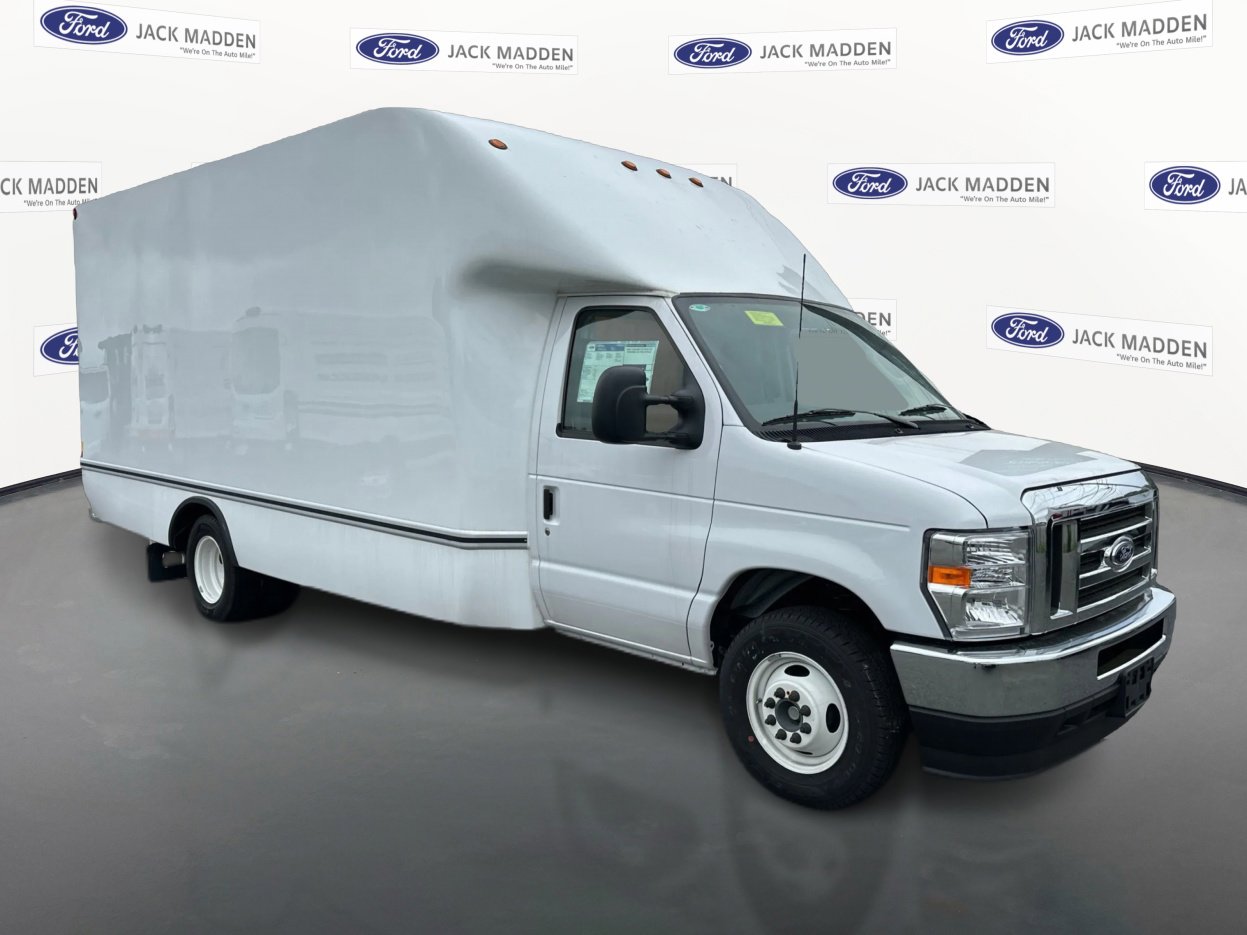 2025 Ford E-Series Cutaway Base RWD stk#23914 2025 Ford E-Series Cutaway Base RWD stk#23914