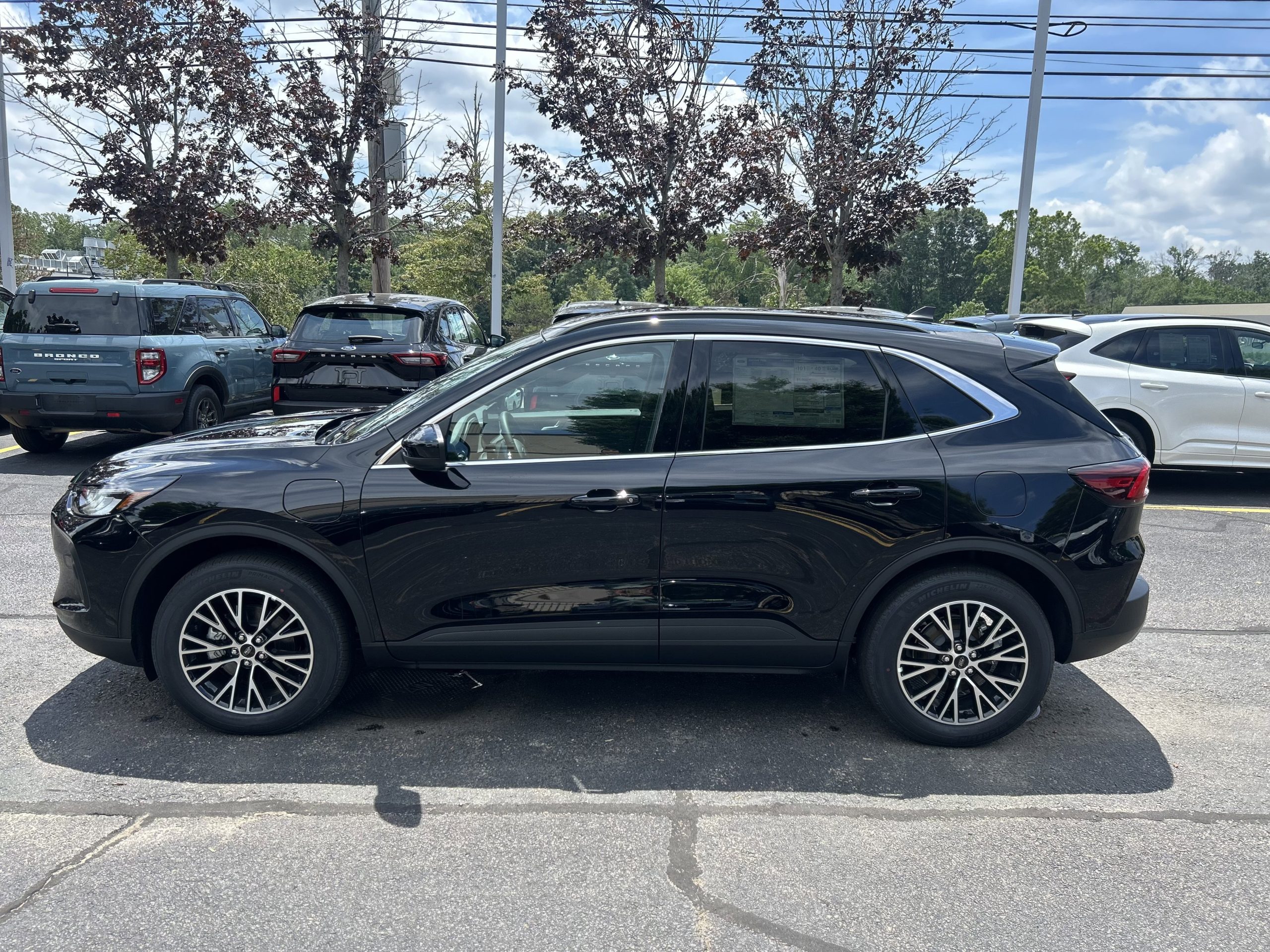 2025-Ford-Escape-stk25041-7 2025-Ford-Escape-stk25041-7