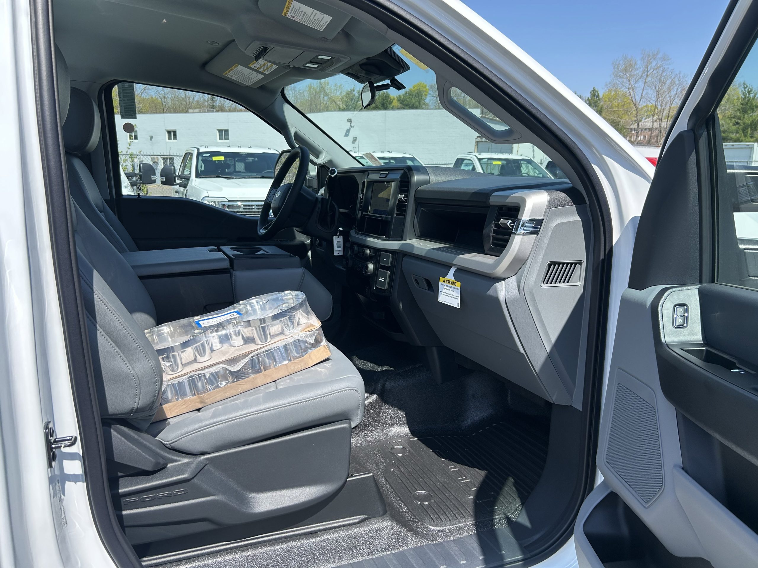 2025-Ford-Super-Duty-F-350-SRW-stk25148-8 2025-Ford-Super-Duty-F-350-SRW-stk25148-8