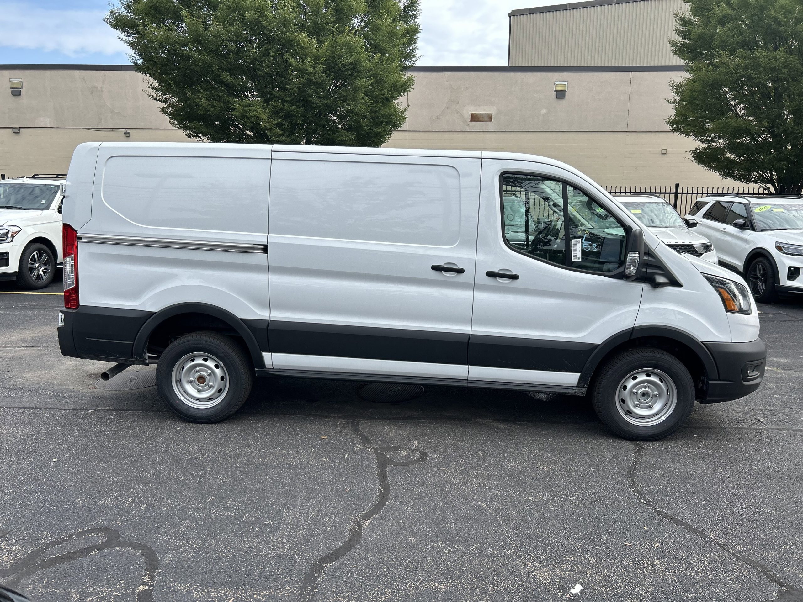 2025-Ford-Transit-Cargo-Van-stk25090-3 2025-Ford-Transit-Cargo-Van-stk25090-3