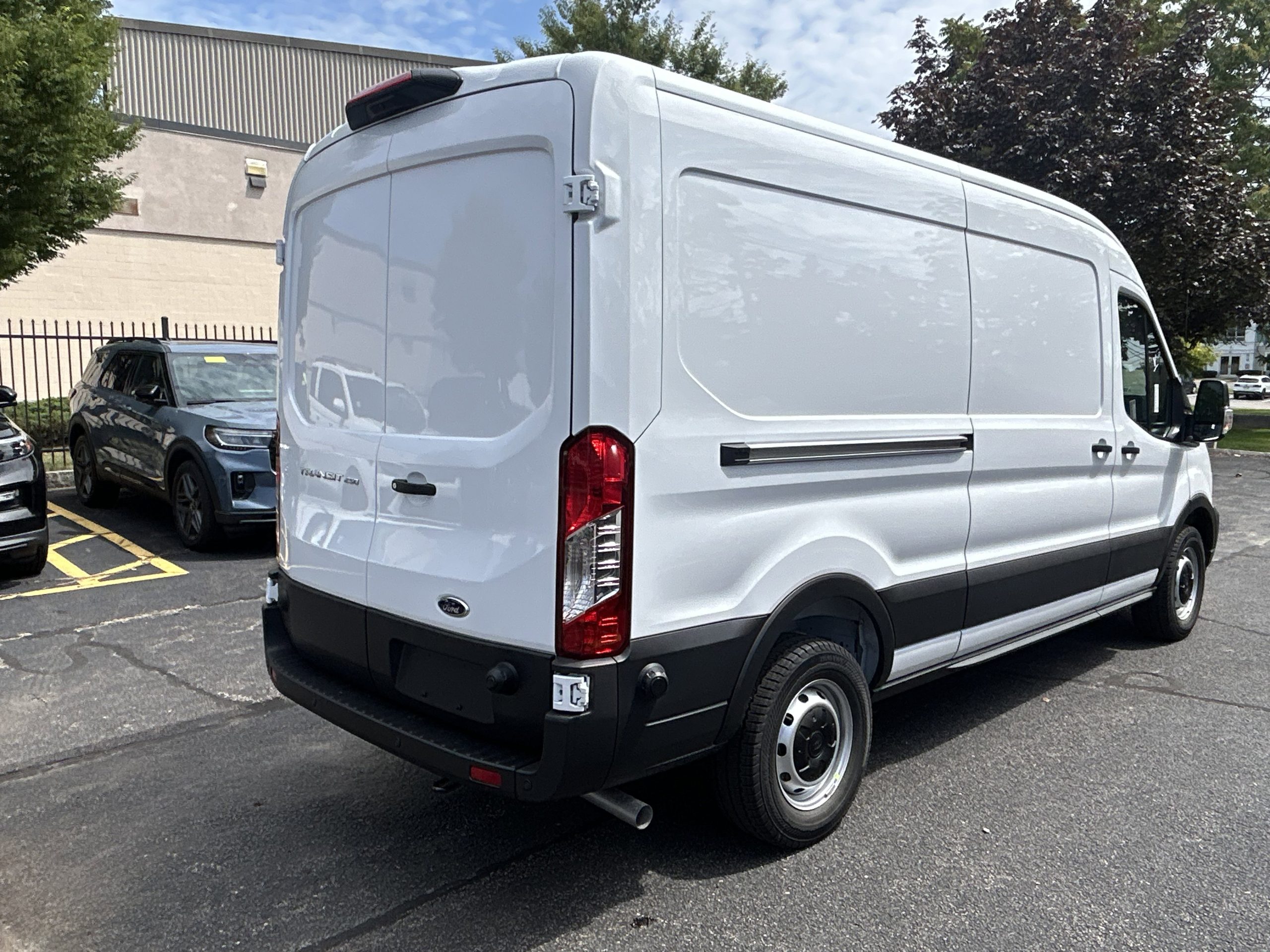 2025-Ford-Transit-Cargo-Van-stk25302-4 2025-Ford-Transit-Cargo-Van-stk25302-4