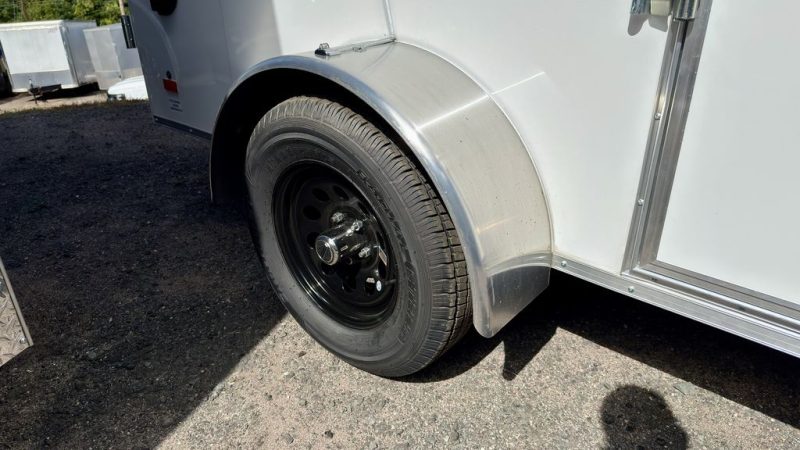 2026 Bravo™ Trailers Hero HR610SA