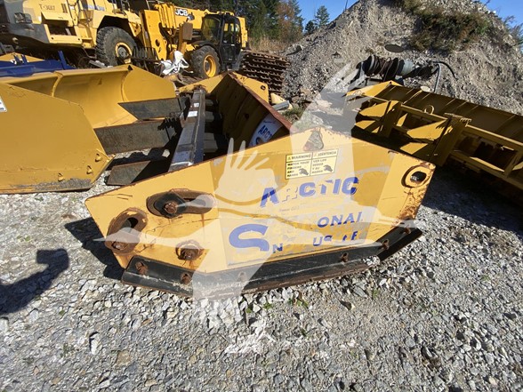 Snow Wing ARCTIC 10' SECTIONAL LD SNOW PUSHER IM3664 Snow Wing ARCTIC 10' SECTIONAL LD SNOW PUSHER IM3664