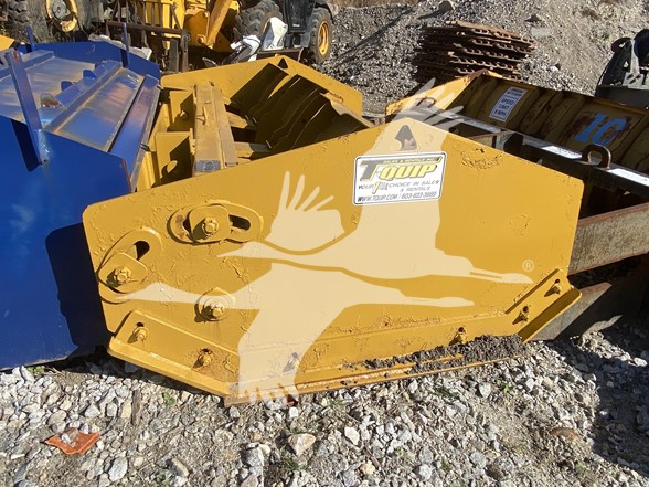 Snow Wing ARCTIC 8' SECTIONAL LD SNOW PUSHER IM3663 Snow Wing ARCTIC 8' SECTIONAL LD SNOW PUSHER IM3663