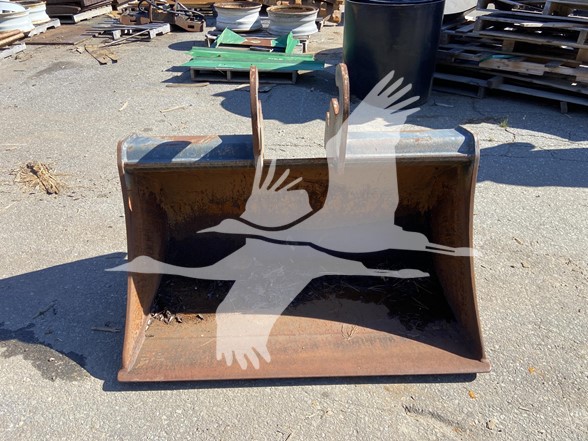 ATELIER-RF-48-CLEANUP-BKT-IM3787-1 ATELIER-RF-48-CLEANUP-BKT-IM3787-1