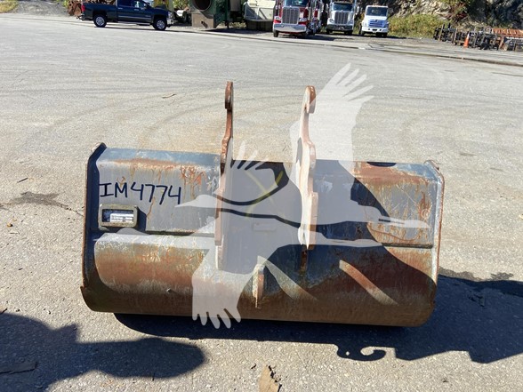 ATELIER-RF-48-CLEANUP-BKT-IM3787-2 ATELIER-RF-48-CLEANUP-BKT-IM3787-2