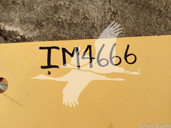 CATERPILLAR-SCISSOR-TAILGATE-IM4666-2 CATERPILLAR-SCISSOR-TAILGATE-IM4666-2