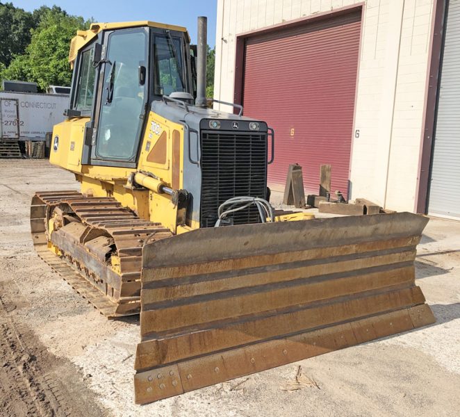 2006 JOHN DEERE 700J