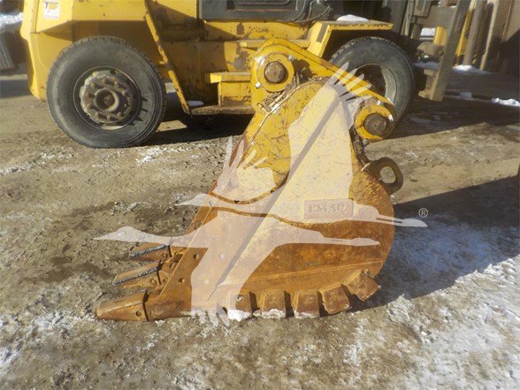 GP EMAQ 24" DIGGING BKT IM3737 GP EMAQ 24" DIGGING BKT IM3737