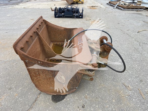 Ditch Cleaning GEITH 48" HYD TILT GRADING BKT IM4784 Ditch Cleaning GEITH 48" HYD TILT GRADING BKT IM4784