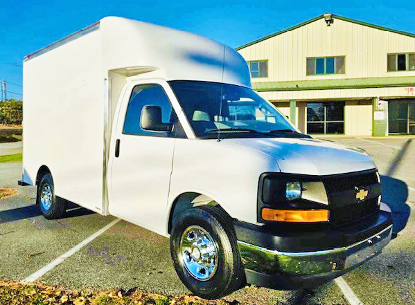 2017 CHEVY 3500 SRW CUBE VAN 2017 CHEVY 3500 SRW CUBE VAN