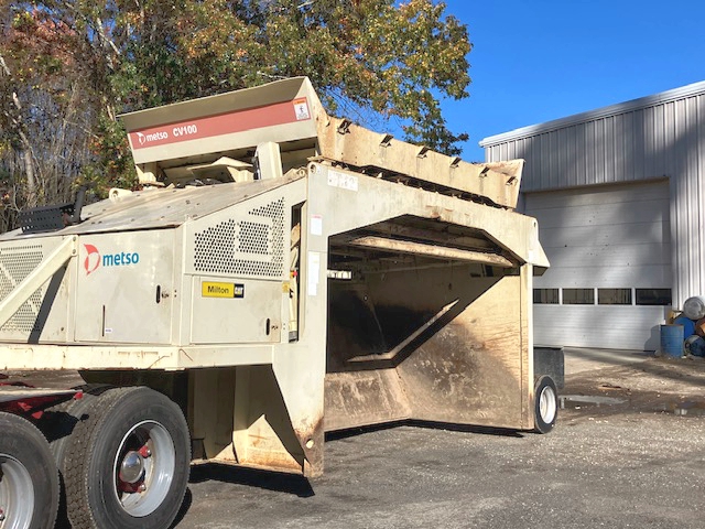 2018 METSO CV100 BOX SCREENER