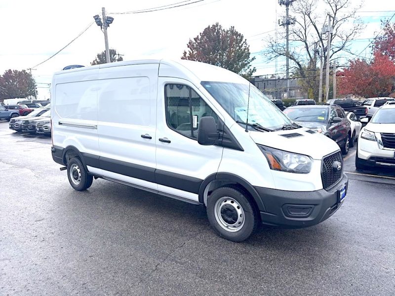 2026 FORD T250 CARGO VAN
