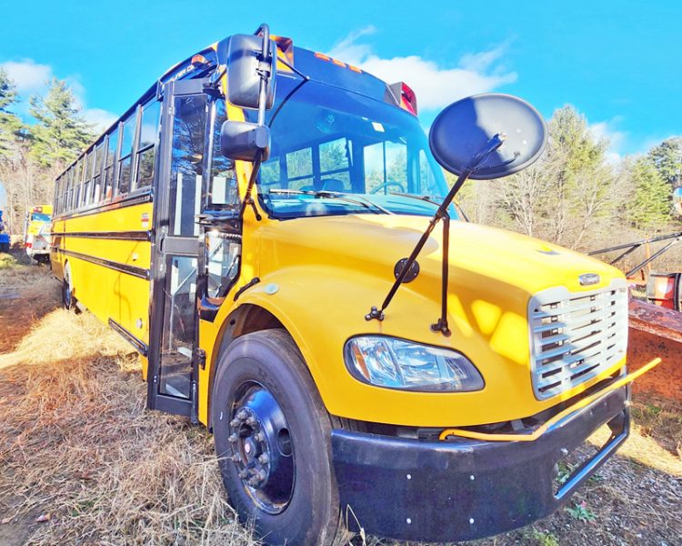 2009 FREIGHTLINER BUS – 4 IN STOCK!